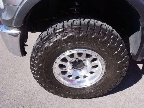 Used 2015 Ford F150 Lariat w/ Equipment Group 502A Luxury image 12