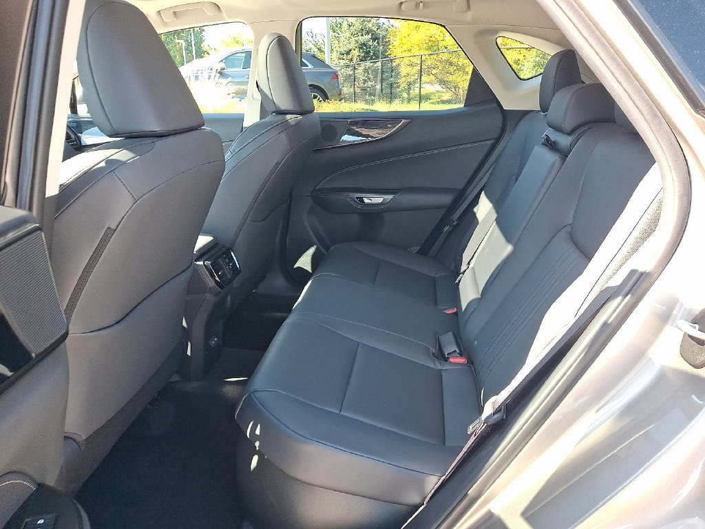 Used 2025 Lexus NX 350h AWD w/ Accessory Package (2T) image 10