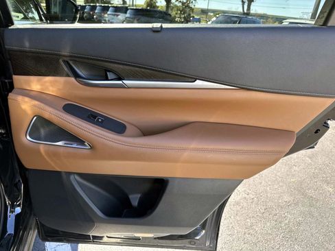 Certified 2025 INFINITI QX60 Sensory image 16