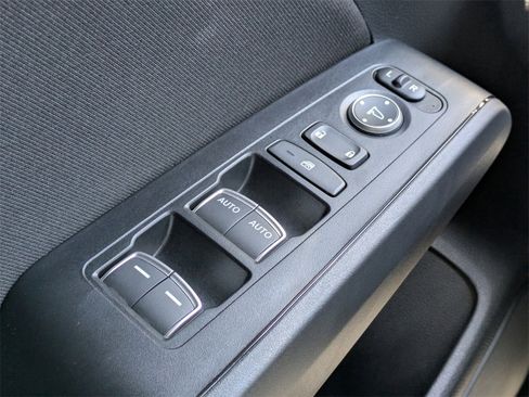 Used 2025 Honda Civic Sport image 26