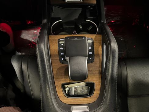 Used 2022 Mercedes-Benz GLE 350 4MATIC image 21