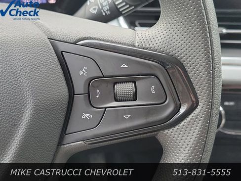 Used 2024 Chevrolet Trax LT FWD image 15