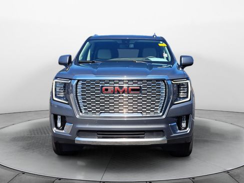 Used 2022 GMC Yukon Denali w/ Max Trailering Package AWD/4WD image 2