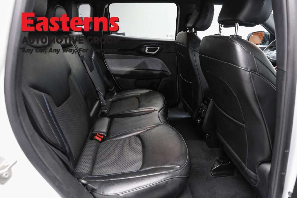 Used 2024 Jeep Compass Latitude AWD/4WD image 24