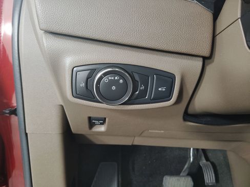 Used 2015 Lincoln MKC FWD w/ Equipment Group 102A Reserve image 18