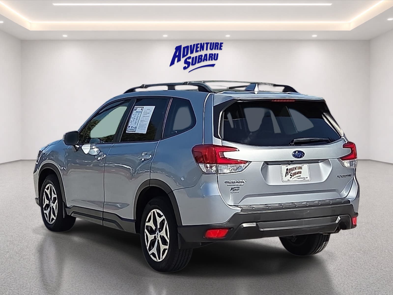 Used 2019 Subaru Forester Premium w/ All-Weather Package AWD/4WD image 5