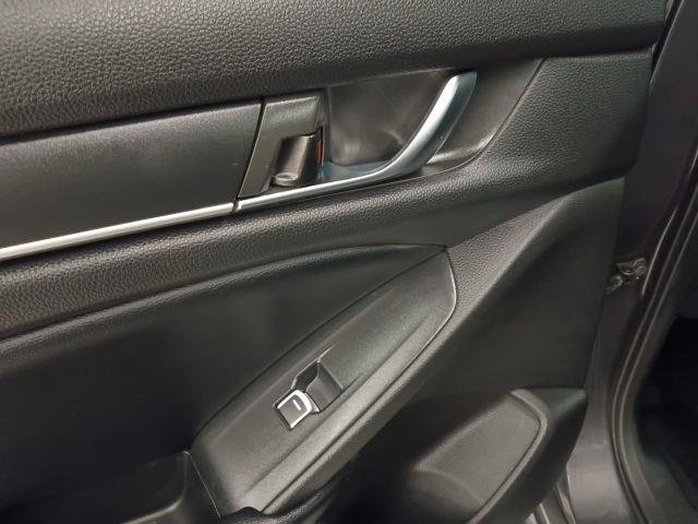 Used 2018 Honda Accord LX image 25