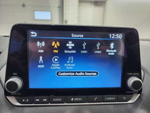 Used 2023 Nissan Sentra SV image 40