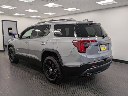 Used 2023 GMC Acadia AT4 w/ Technology Package image 6