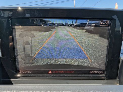 Used 2017 Audi Q3 2.0T Premium image 30