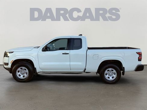 Used 2025 Nissan Frontier S image 4