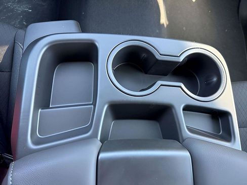 New 2025 GMC Sierra 1500 Elevation image 23