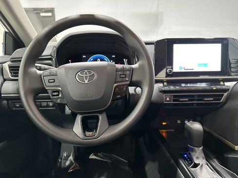 Certified 2025 Toyota Camry LE image 8