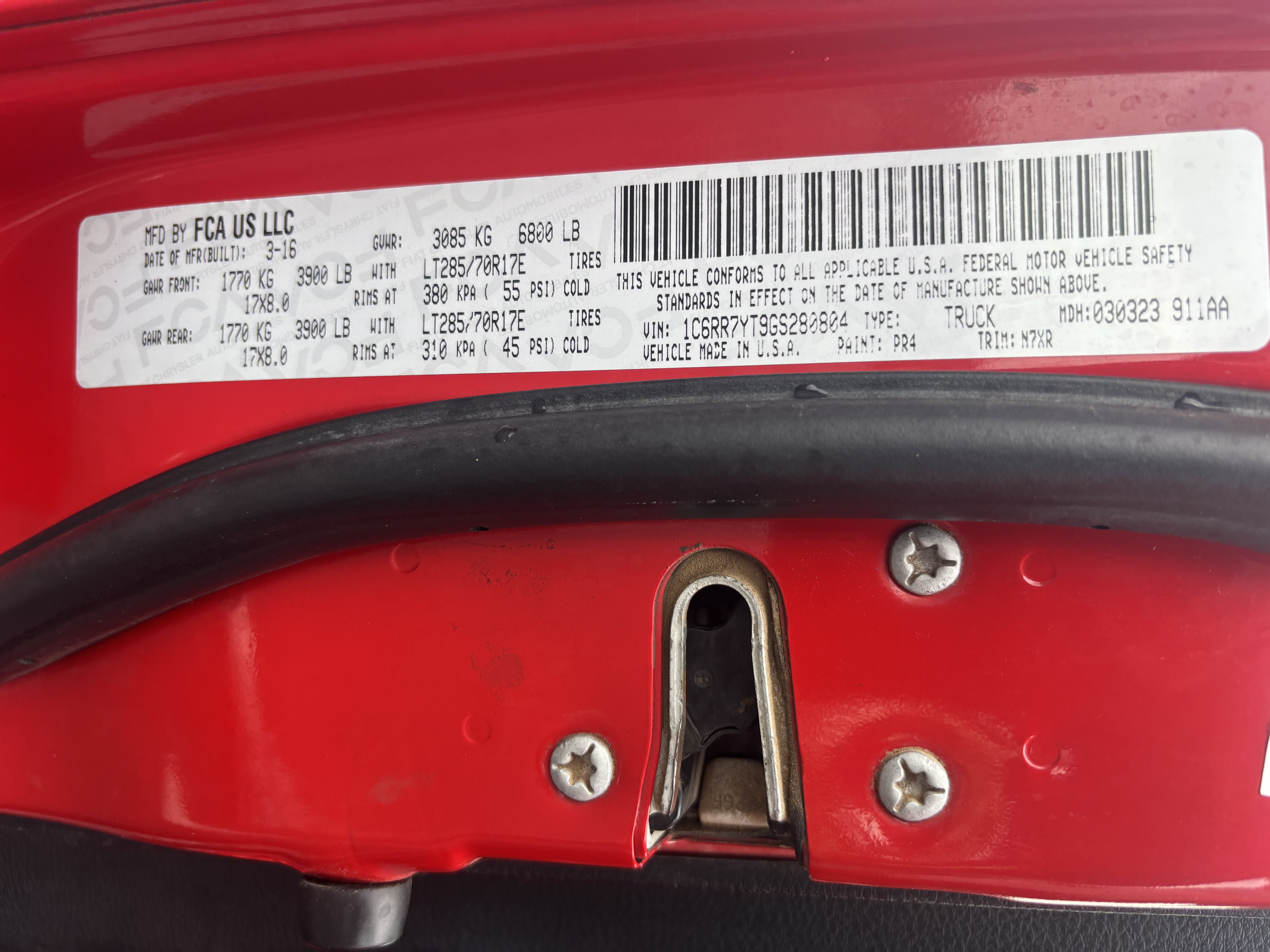 Used 2016 RAM 1500 Rebel AWD/4WD image 25