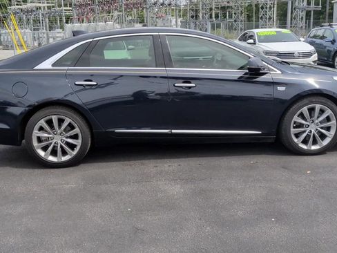 Used 2019 Cadillac XTS FWD image 9