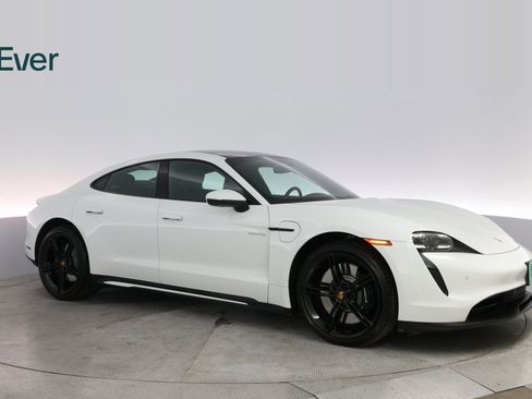 Used 2021 Porsche Taycan 4S image 5