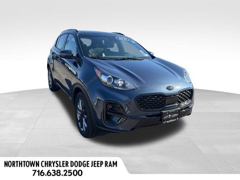 Used 2021 Kia Sportage S w/ S AWD Premium Package image 1
