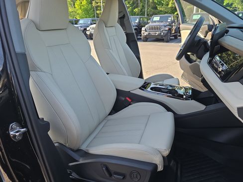 Used 2025 Audi Q6 e-tron Premium Plus AWD/4WD image 10