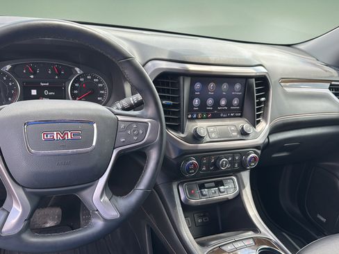 Used 2023 GMC Acadia AT4 w/ Preferred Package AWD/4WD image 17