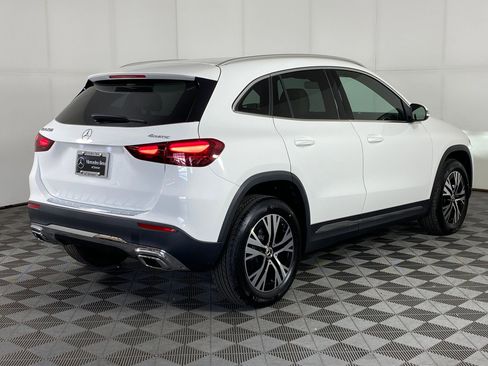 Used 2025 Mercedes-Benz GLA 250 4MATIC image 8