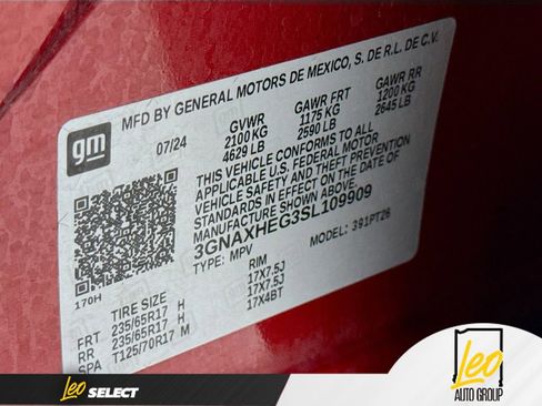 Used 2025 Chevrolet Equinox LT w/ Safety and Technology Package FWD image 32