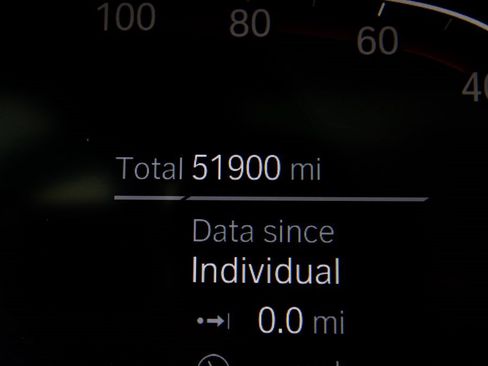 Used 2022 BMW X7 xDrive40i w/ Premium Package image 23