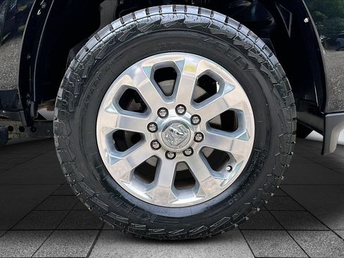 Used 2022 RAM 2500 Laramie AWD/4WD image 8