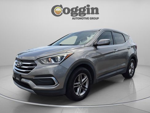 Used 2018 Hyundai Santa Fe Sport FWD image 2