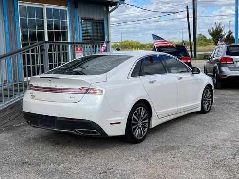 Used 2018 Lincoln MKZ Select w/ Select Plus Package FWD image 6