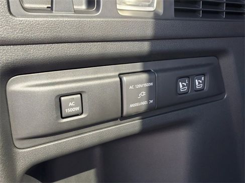 Certified 2025 MAZDA CX-70 Plug-In Hybrid w/ Premium Plus image 10