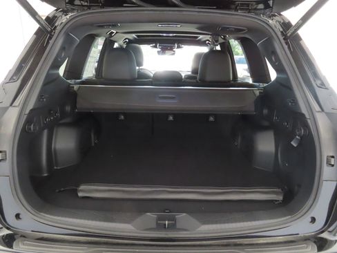 Used 2025 Subaru Forester Sport w/ Popular Package #1 AWD/4WD image 23