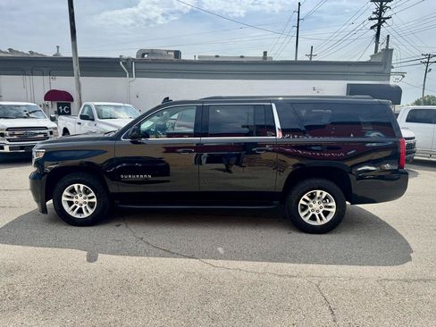 Used 2019 Chevrolet Suburban LT AWD/4WD image 7