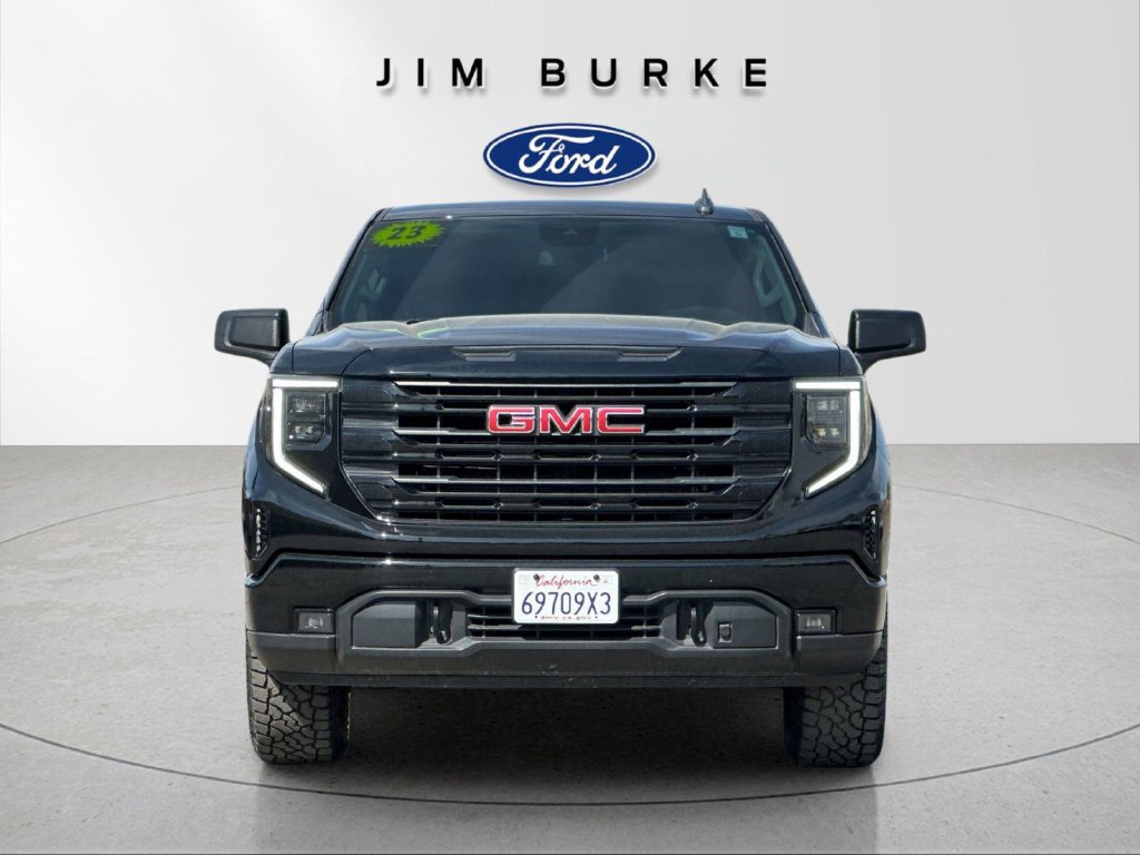 Used 2023 GMC Sierra 1500 Elevation w/ X31 Off-Road Package AWD/4WD image 8