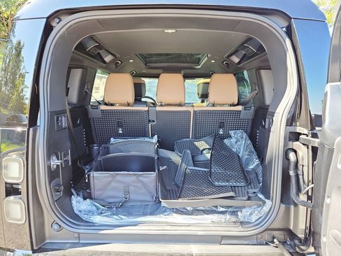 Used 2026 Land Rover Defender 110 S AWD/4WD image 13