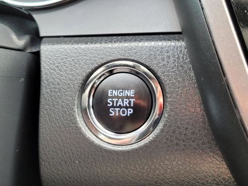 Used 2023 Toyota Camry XLE image 27