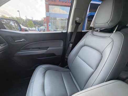 Used 2019 Chevrolet Colorado LT w/ Luxury Package, Chrome AWD/4WD image 12