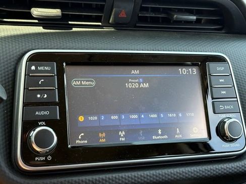 Used 2021 Nissan Kicks S FWD image 11