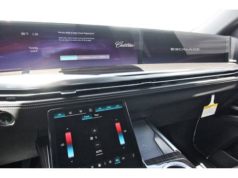New 2026 Cadillac Escalade ESV 2WD image 17