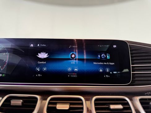 Used 2022 Mercedes-Benz GLS 450 4MATIC image 19