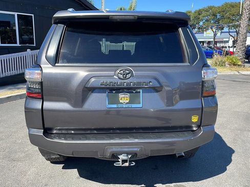 Used 2015 Toyota 4Runner SR5 Premium RWD image 7