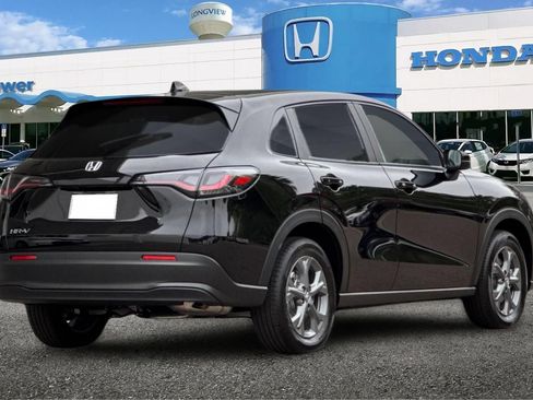 New 2027 Honda HR-V LX image 4