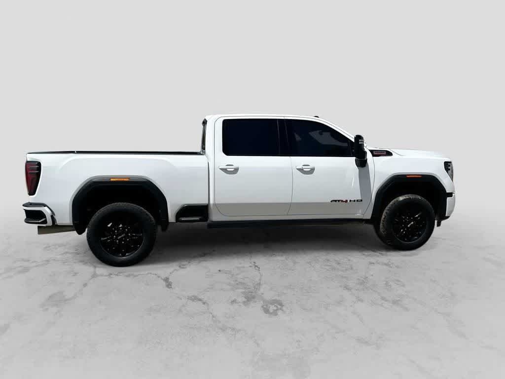 Used 2025 GMC Sierra 2500 AT4 w/ AT4 Premium Plus Package AWD/4WD image 9