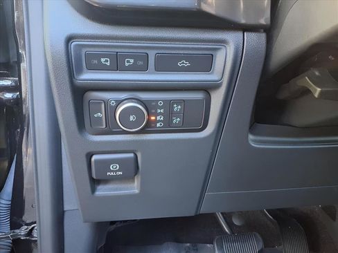 Used 2022 Ford F150 XLT w/ Equipment Group 302A High image 15