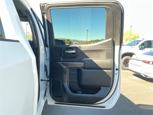 Used 2019 Chevrolet Silverado 1500 LT Trail Boss image 22