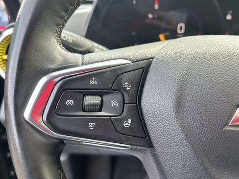 Used 2024 Chevrolet Trax LT w/ Driver Confidence Package image 17