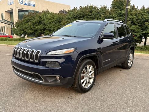 Used 2014 Jeep Cherokee Limited AWD/4WD image 16