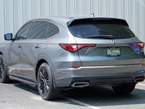 Used 2022 Acura MDX FWD w/ Technology Package image 49