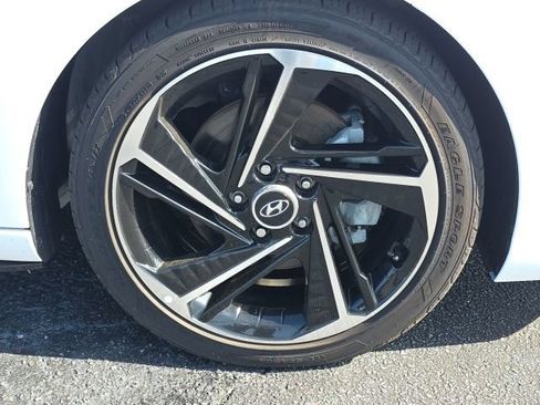 Certified 2023 Hyundai Elantra N Line FWD image 25