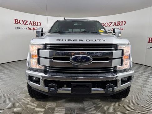 Used 2019 Ford F250 Lariat w/ Chrome Package AWD/4WD image 2