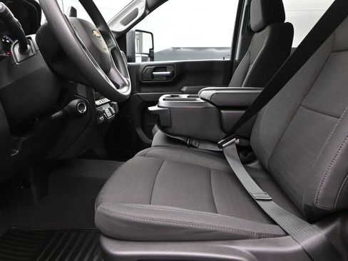 New 2026 Chevrolet Silverado 2500 Custom w/ Custom Convenience Package image 13